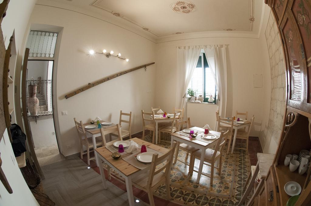 Boutique Rooms And Breakfast Granveliero Trapani Exterior foto