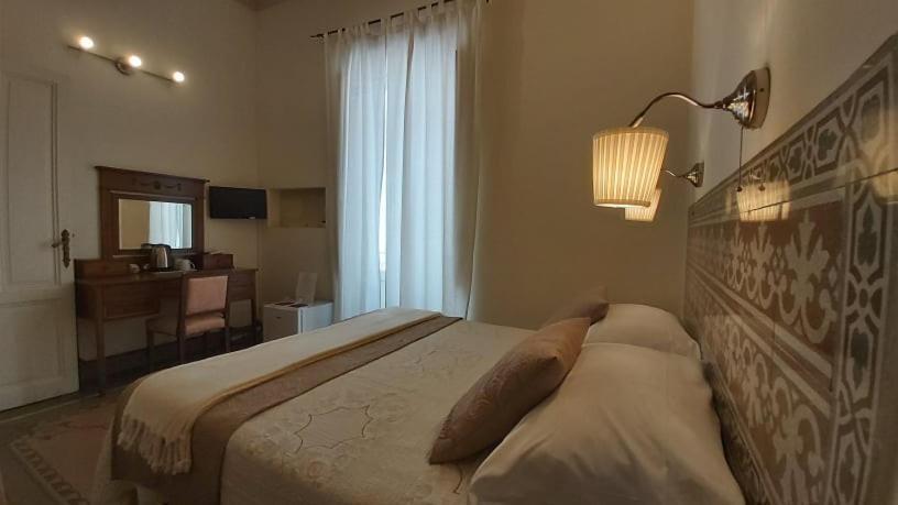 Boutique Rooms And Breakfast Granveliero Trapani Exterior foto